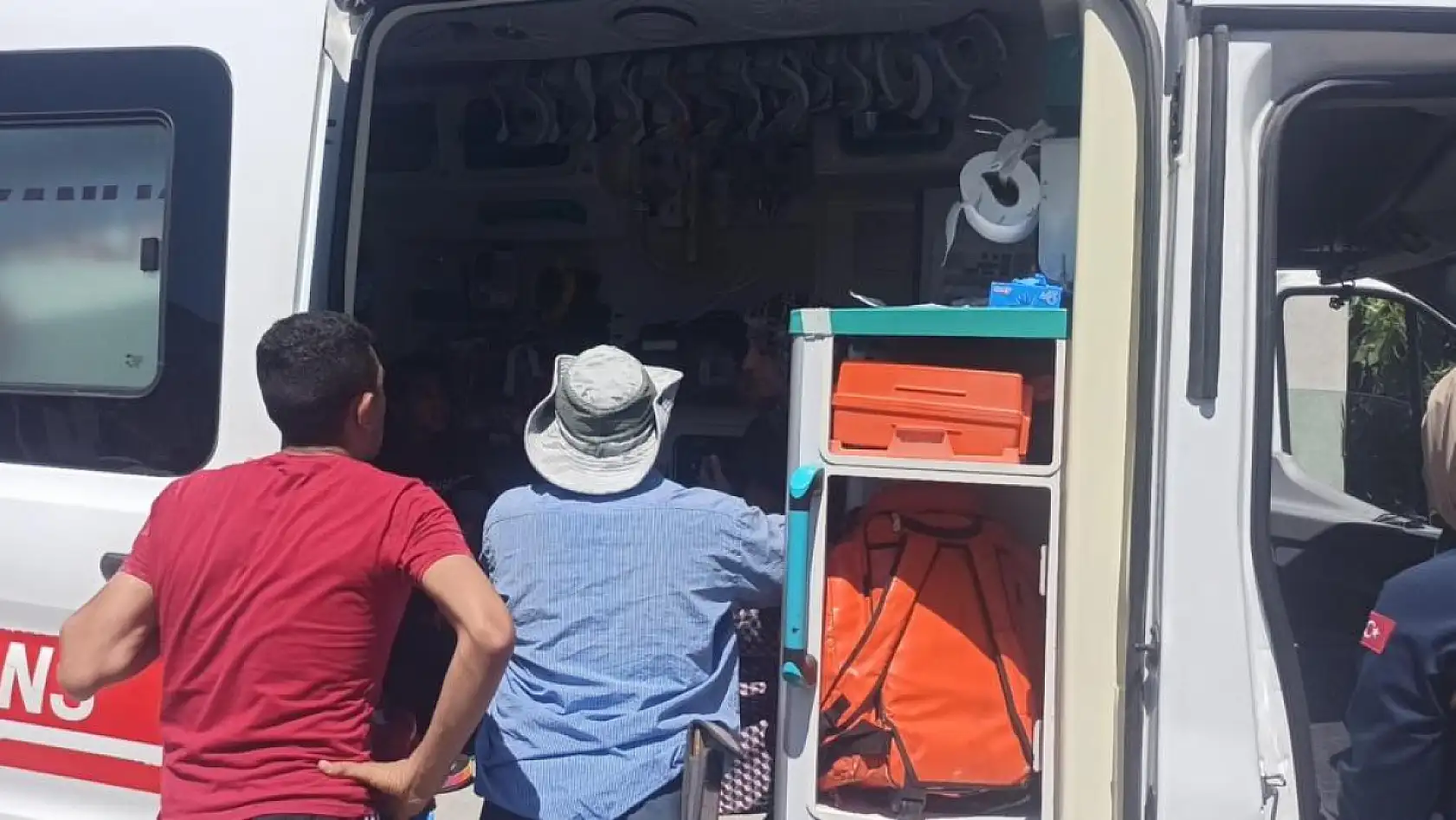 Konya'da dehşet anları: Evde kilitli olan 5 çocuk alevlerin ortasında kaldı!