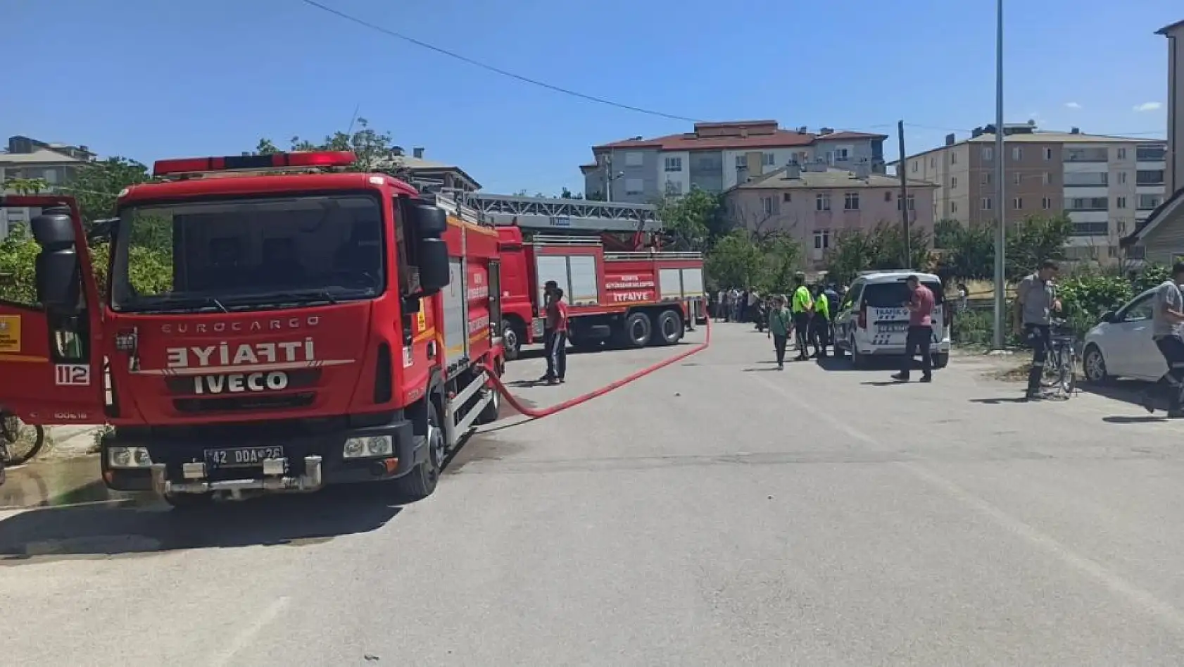 Konya'da dehşet anları: Evde kilitli olan 5 çocuk alevlerin ortasında kaldı!