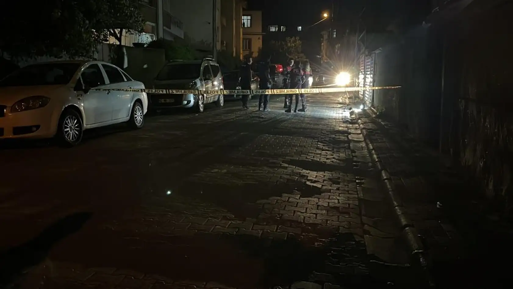 Konya'da sokak ortasında kanlı hesaplaşma! Tabancayla vurup kaçtı