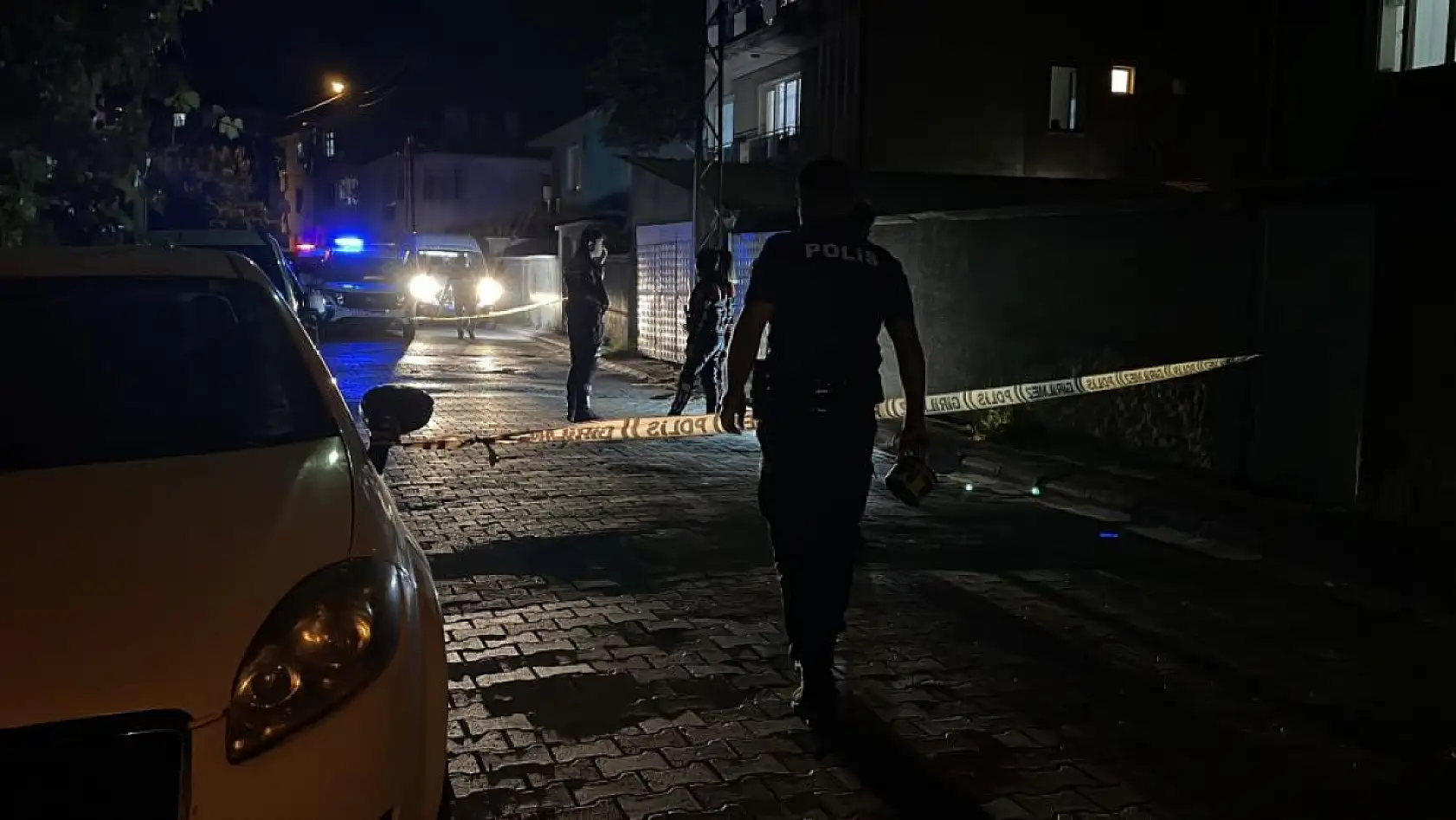 Konya'da sokak ortasında kanlı hesaplaşma! Tabancayla vurup kaçtı