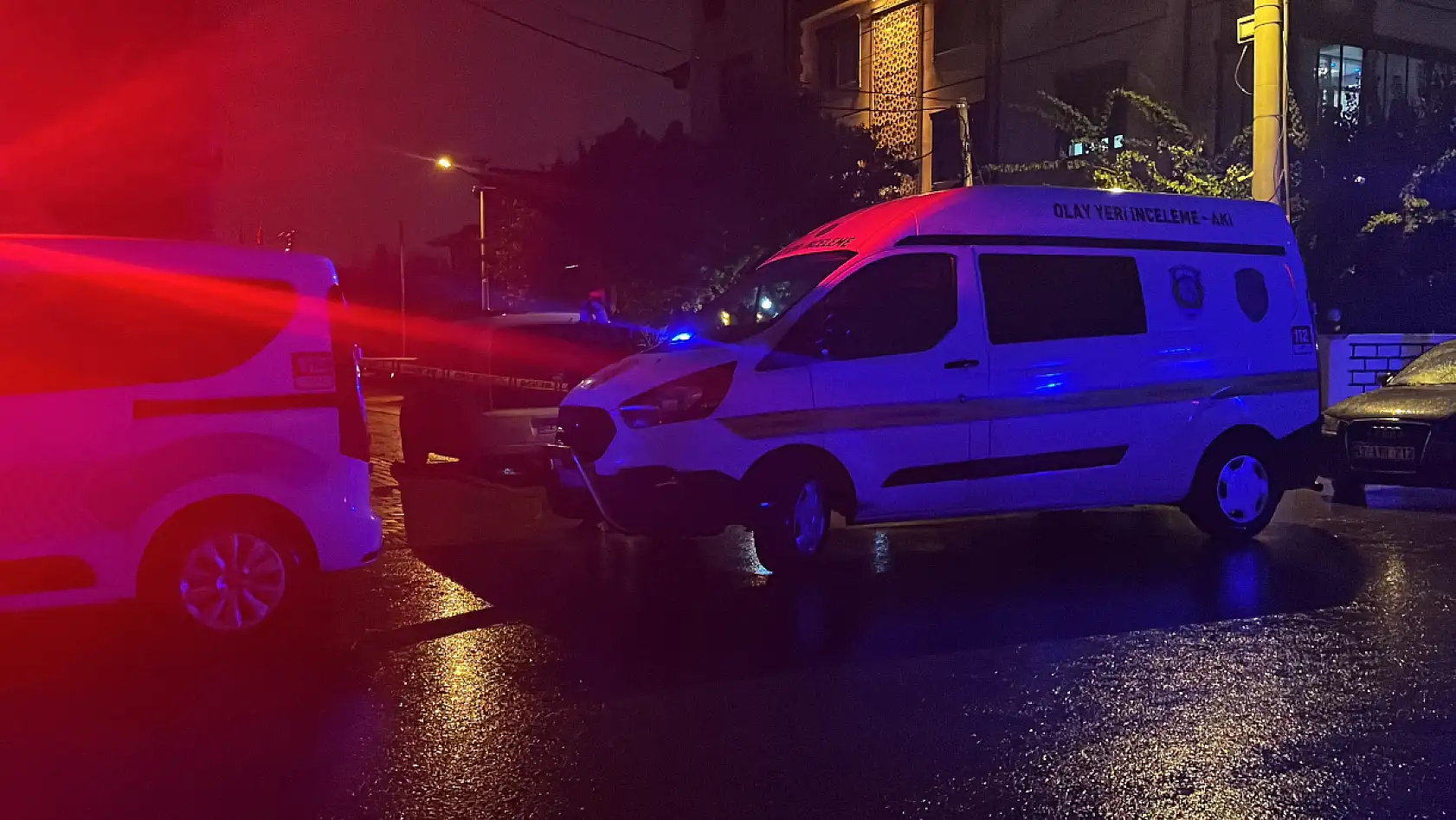 Konya'da komşu kavgası kanlı bitti! 15 yaşındaki çocuk silahla vuruldu