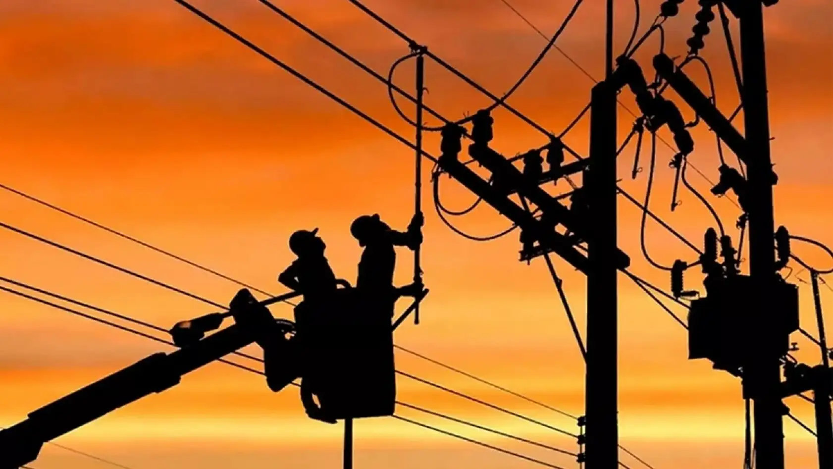 Konya'da merkez ilçelere uyarı geldi! Bu adreslerde elektrikler kesilecek! (17.01.2026)