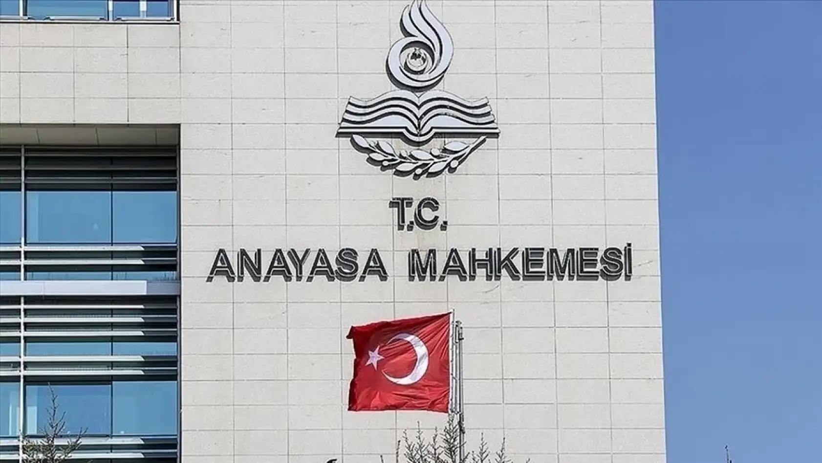 Konya'nın o belediyesi köy mü oluyor? AYM'den şaşırtan karar!