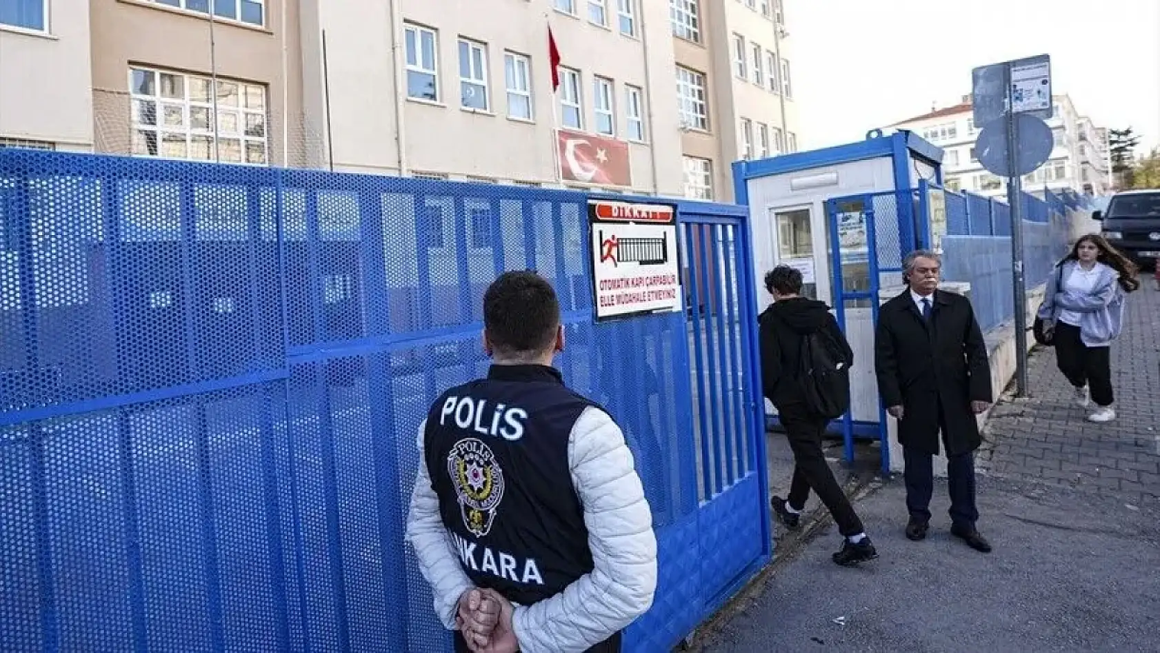 Okullarda yeni dönem: 30 bin kişi işe alınacak! Listede Konya da var