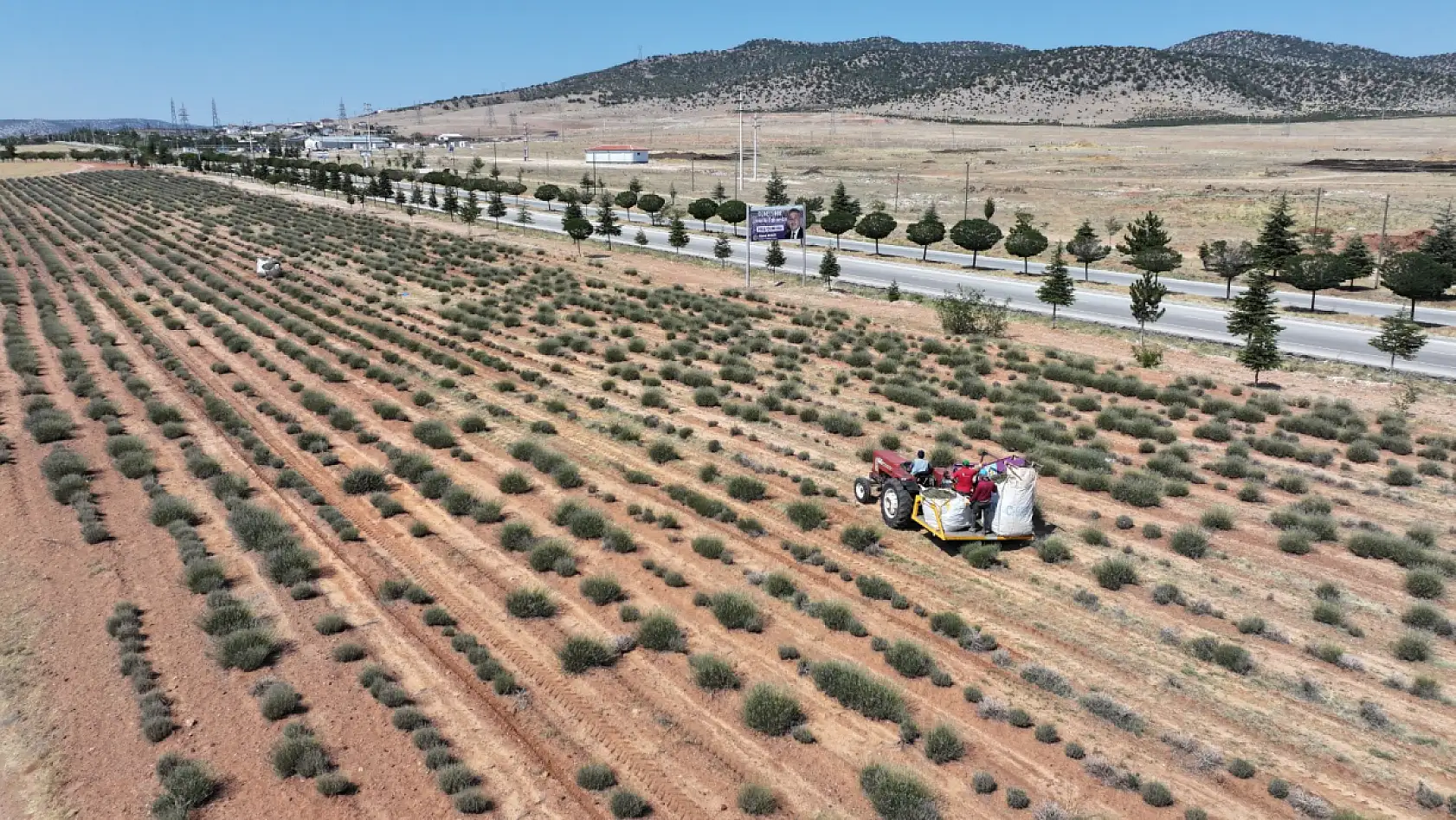 Konyalı çiftçiler müjde! Büyükşehir'de 2026 destek başvuruları başlıyor