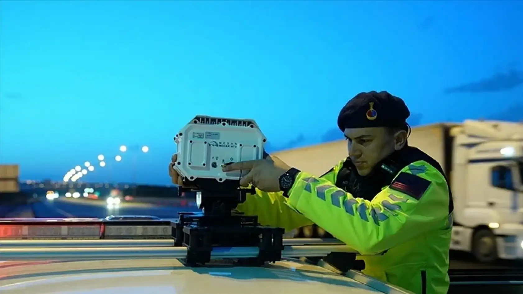 Bayramda yola çıkacaklar dikkat! Tam 30 bin TL cezası var, ehliyetinizden de olabilirsiniz!