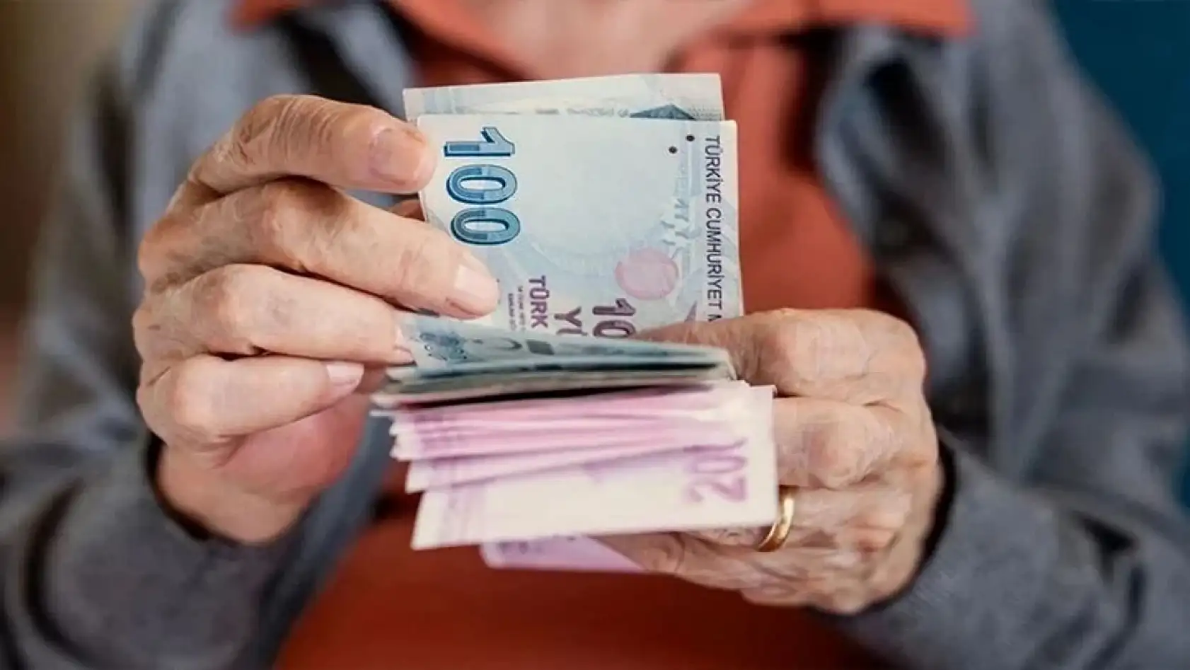 Kurban Bayramı ikramiyeleri ne zaman yatacak? Milyonlarca emeklinin gözü bu tarihte!