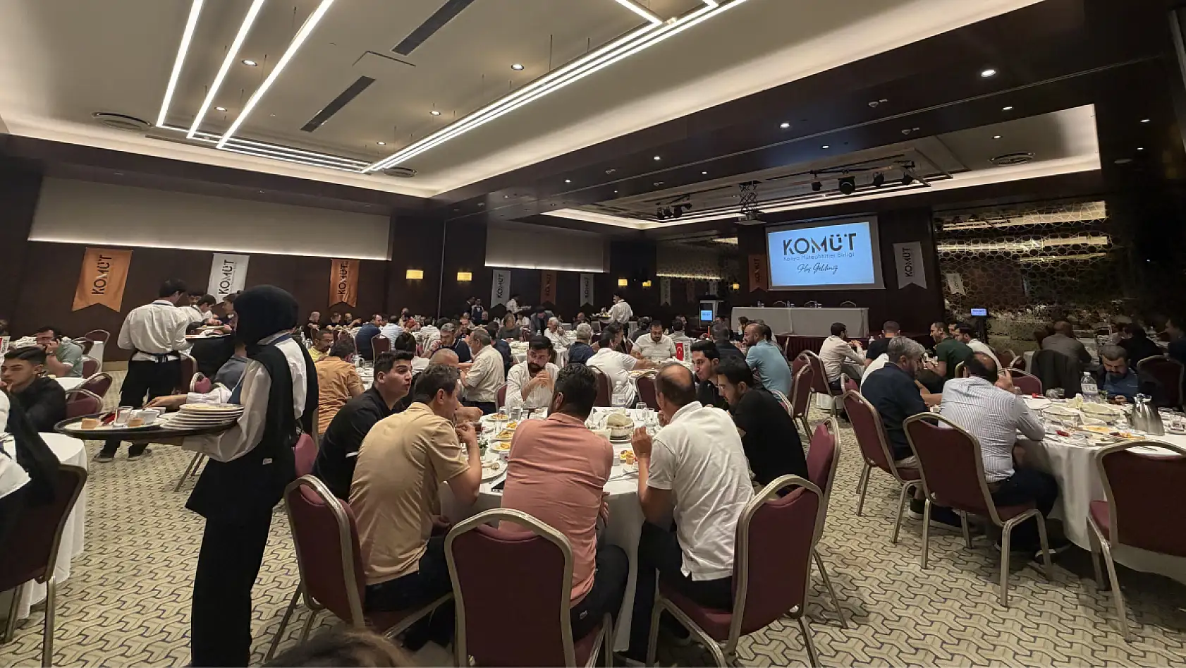 KOMÜT'te yatırım ve ekonomi gündemi değerlendirildi