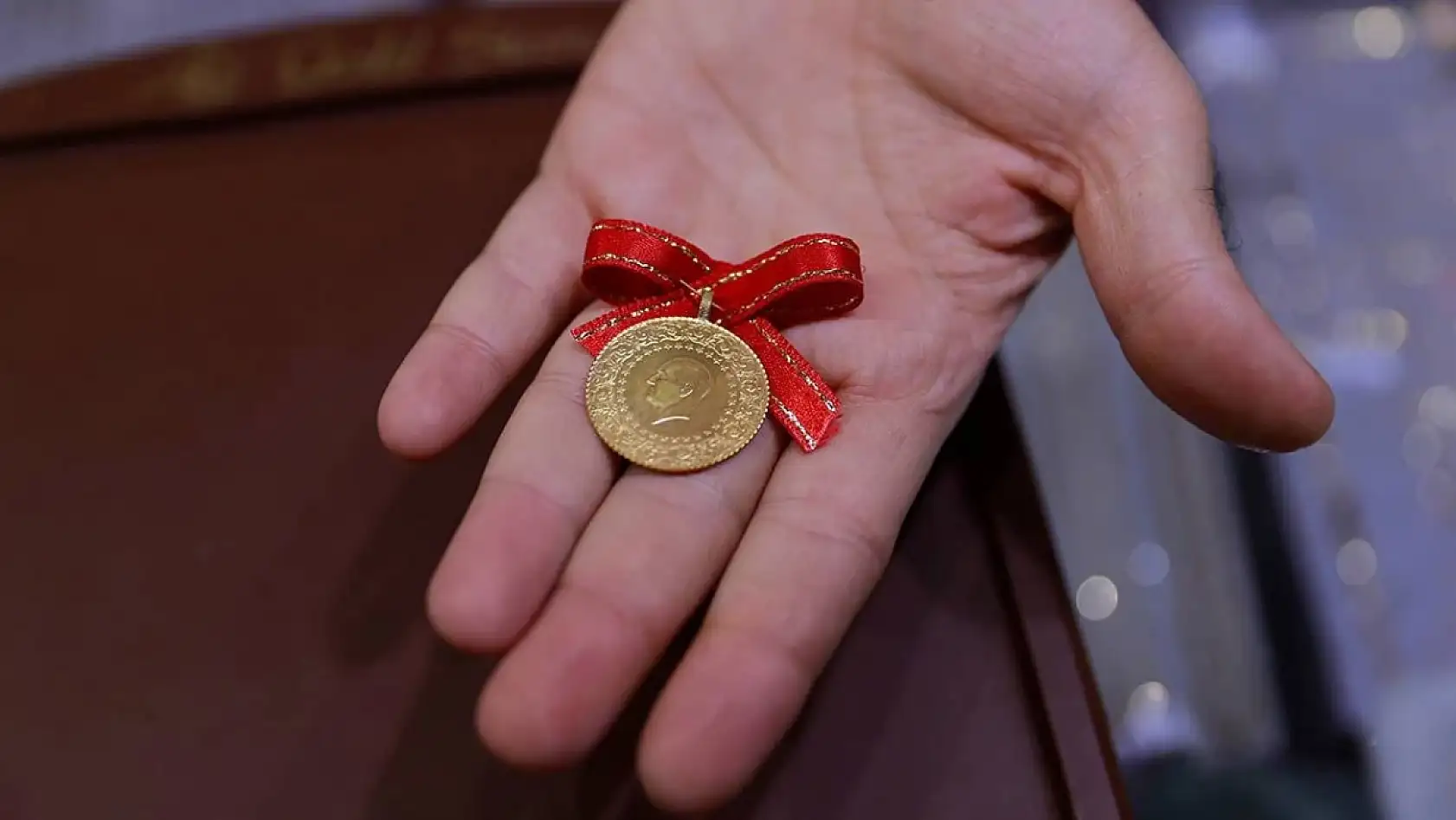 Piyasa ekranı kırmızıya döndü! Konya'da gram, çeyrek ve tam altın fiyatları ne kadar oldu?