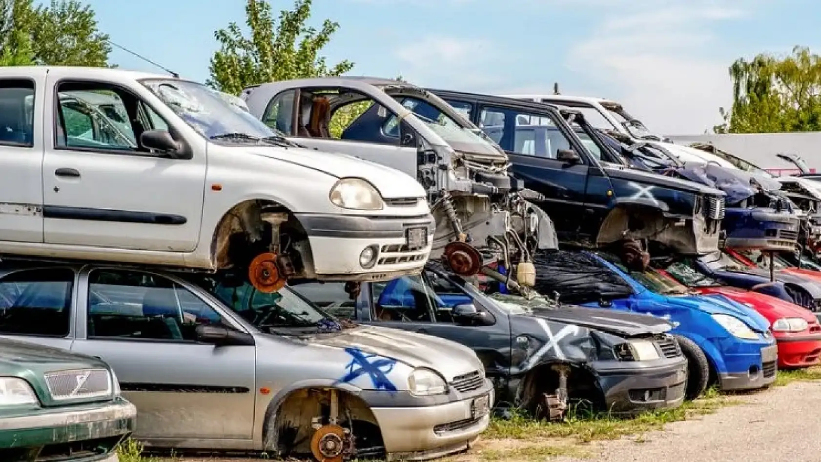 Borçlar tamamen siliniyor mu? Eski aracı olanlar dikkat: Büyük karar Meclis'te!