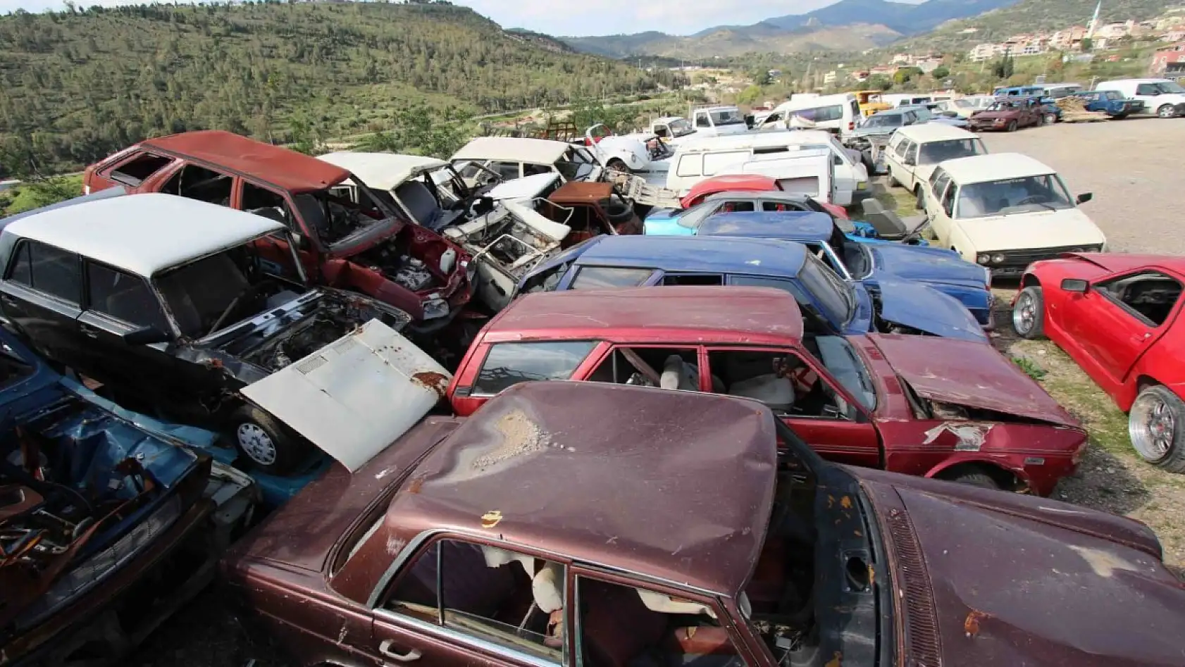 Hurda teşviki 2026 rehberi: Eski aracını getirene büyük ÖTV indirimi! Kimler yararlanacak?