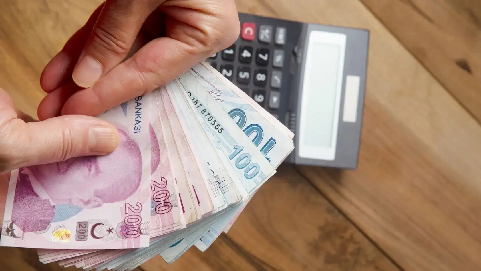 Asgari ücrette devrim gibi değişim! O yılda rekor kırıldı