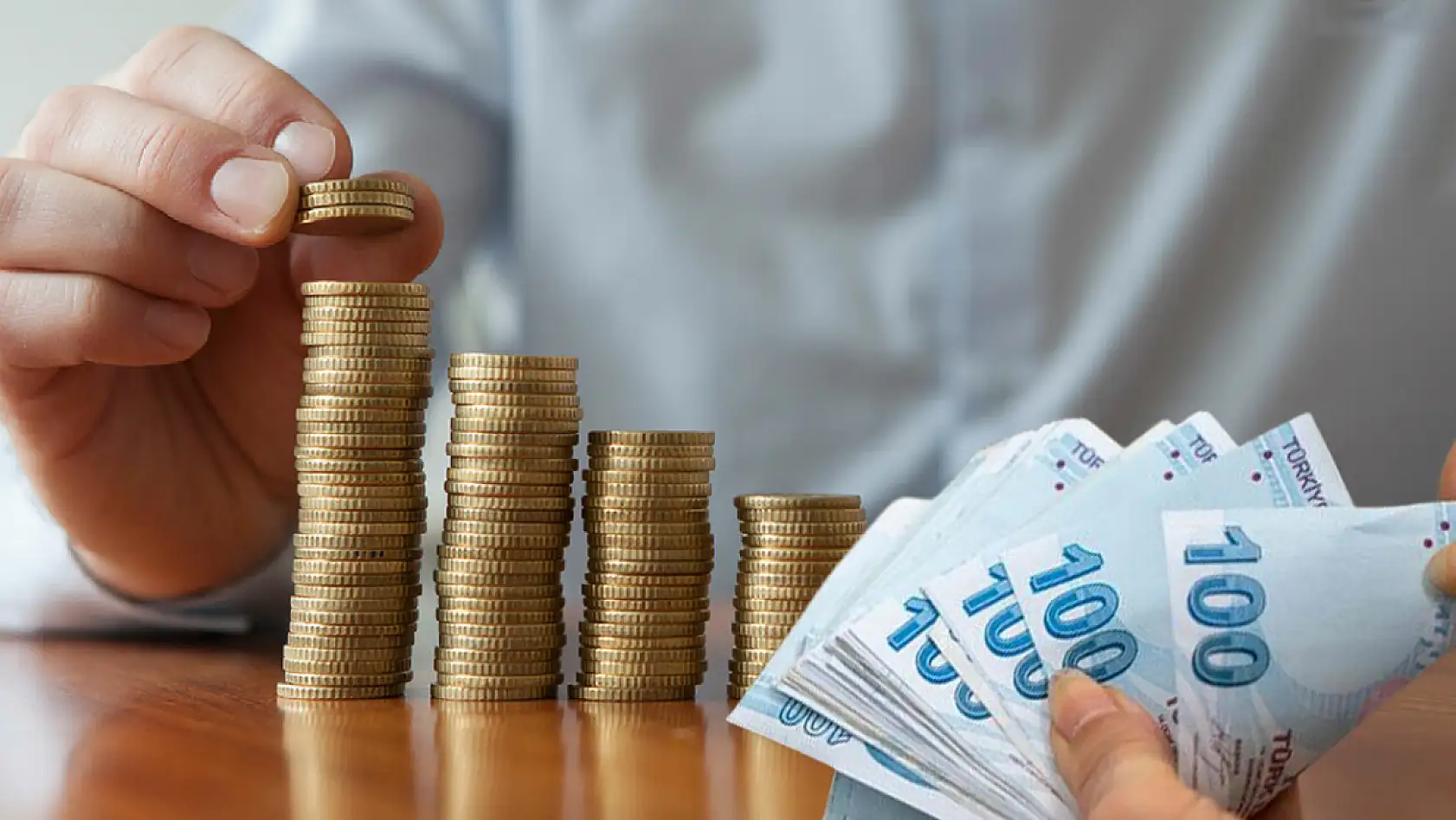 SGK tabloyu güncelledi: O tarihler arasında işe girenler 5 yıl erken emekli oluyor!