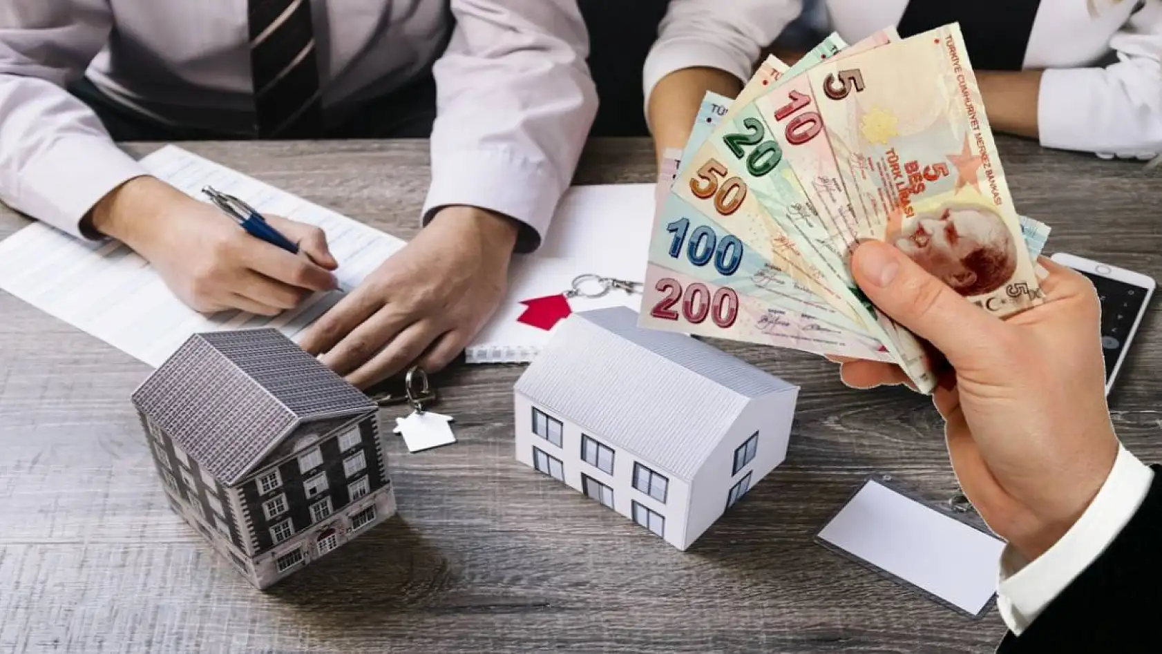 Ev ve araç alacaklar dikkat! En uygun konut ve taşıt kredisi hangi bankada? İşte oranlar...
