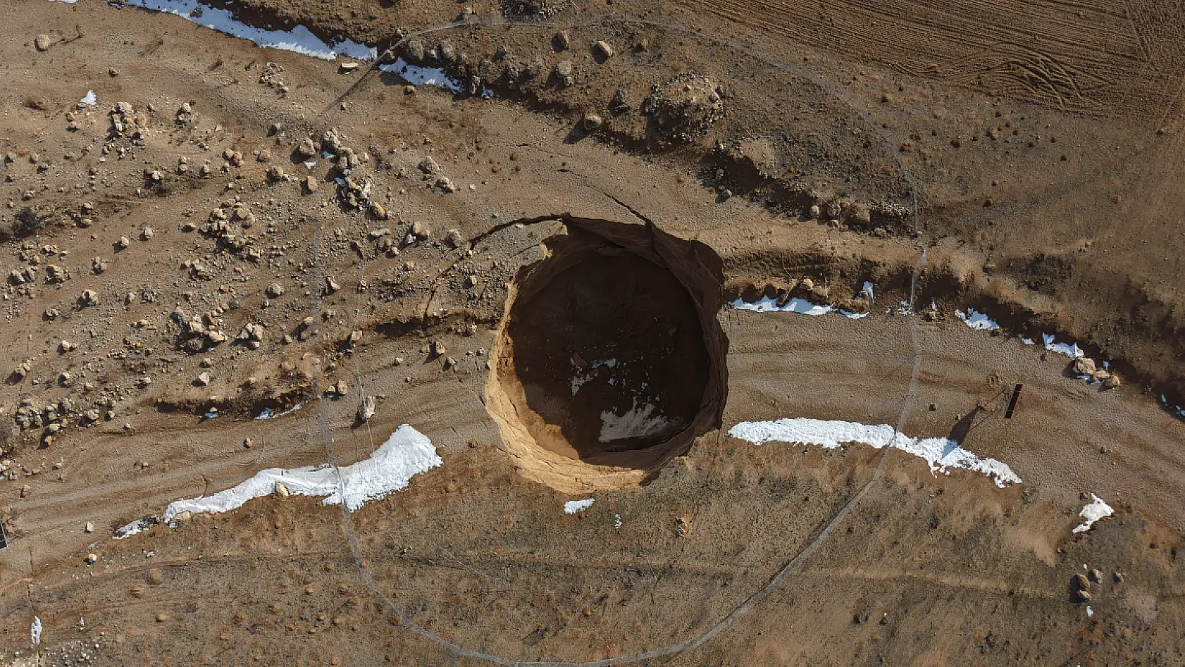 Yer yarılıyor, Konya çöküyor mu? Tam 10 ilçe listede… Sayı 700'ü aştı!