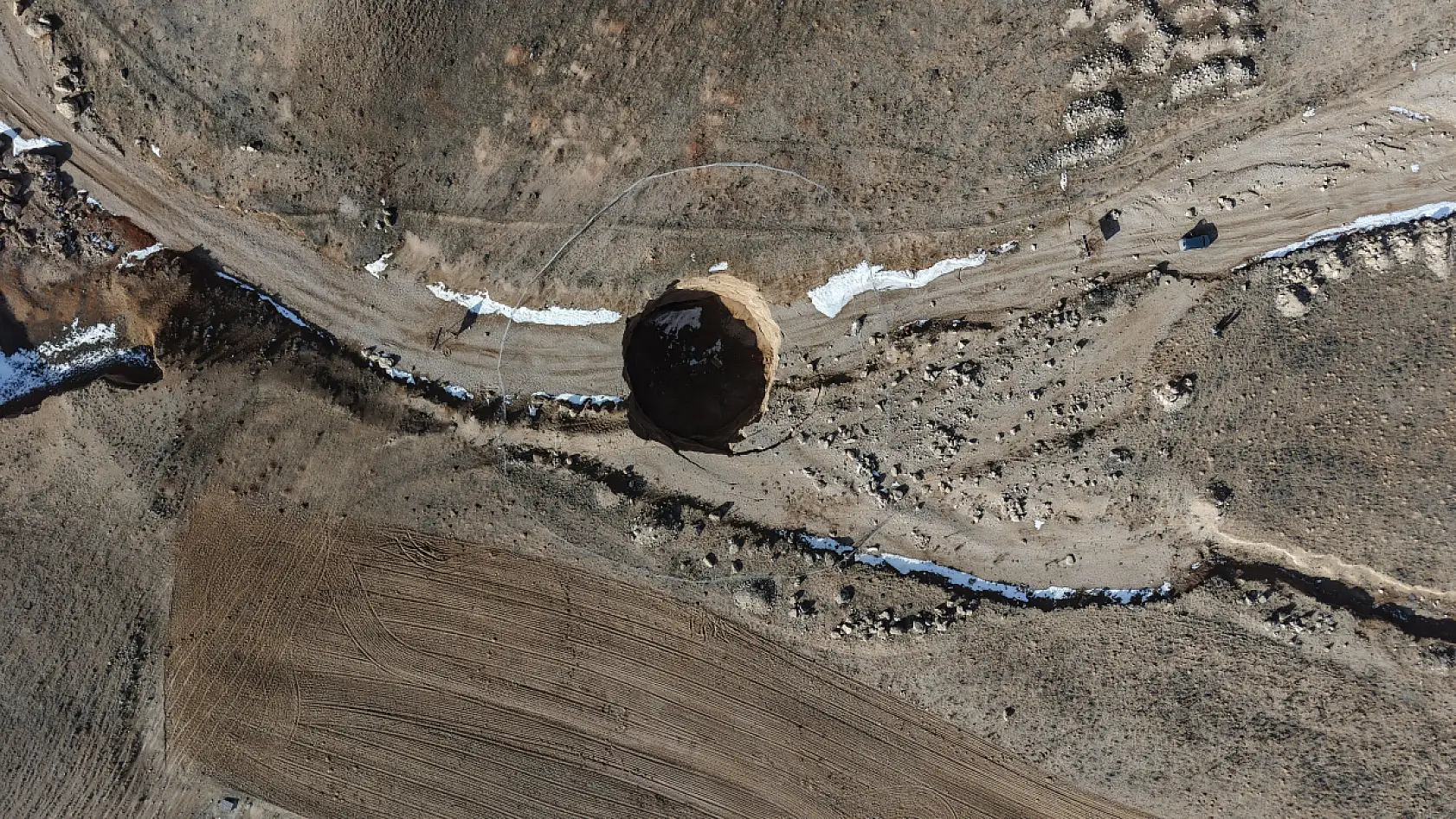 Yer yarılıyor, Konya çöküyor mu? Tam 10 ilçe listede… Sayı 700'ü aştı!