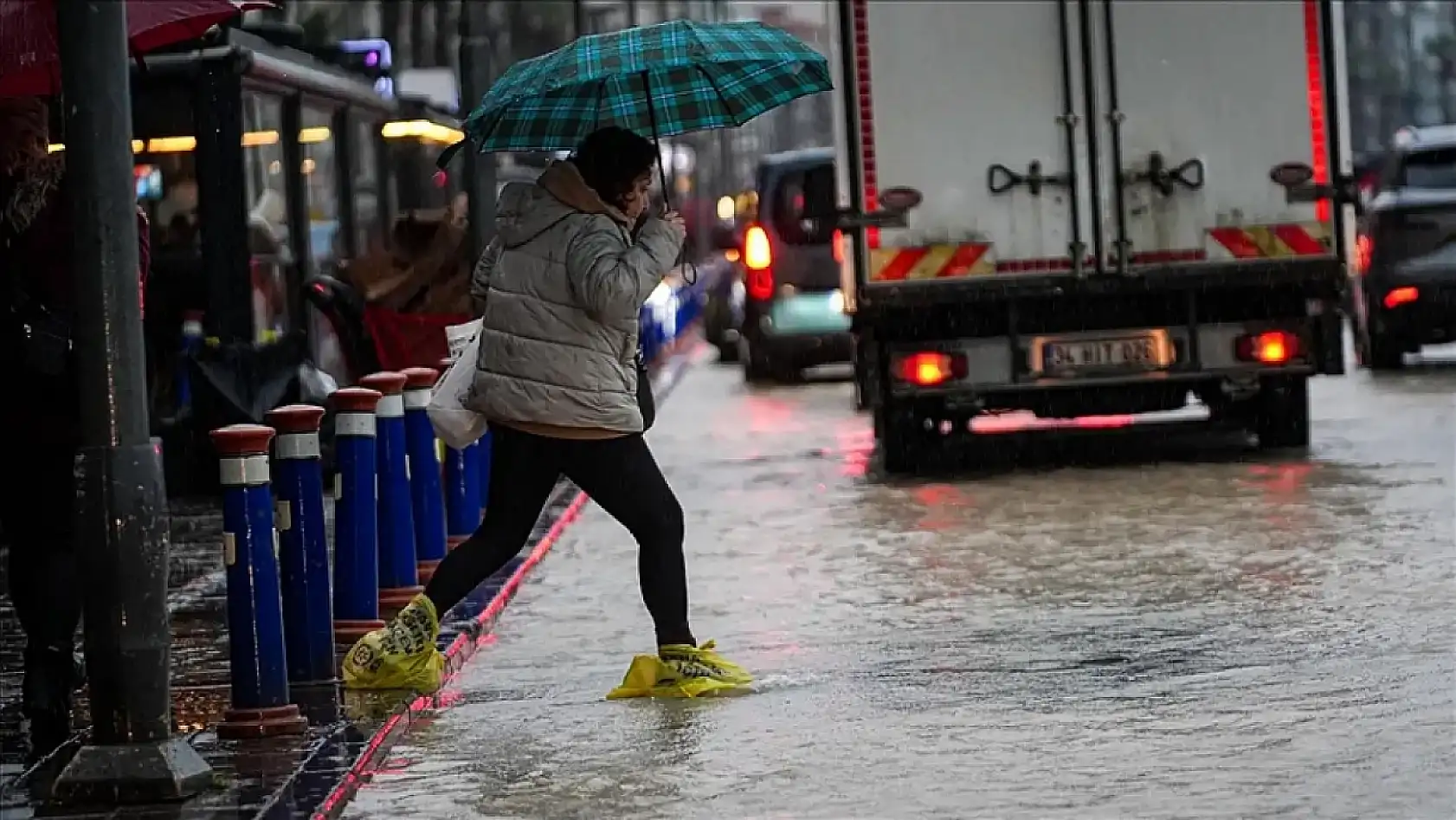 Yaz beklenirken Konya'ya yağış sürprizi! Meteoroloji tarih verdi