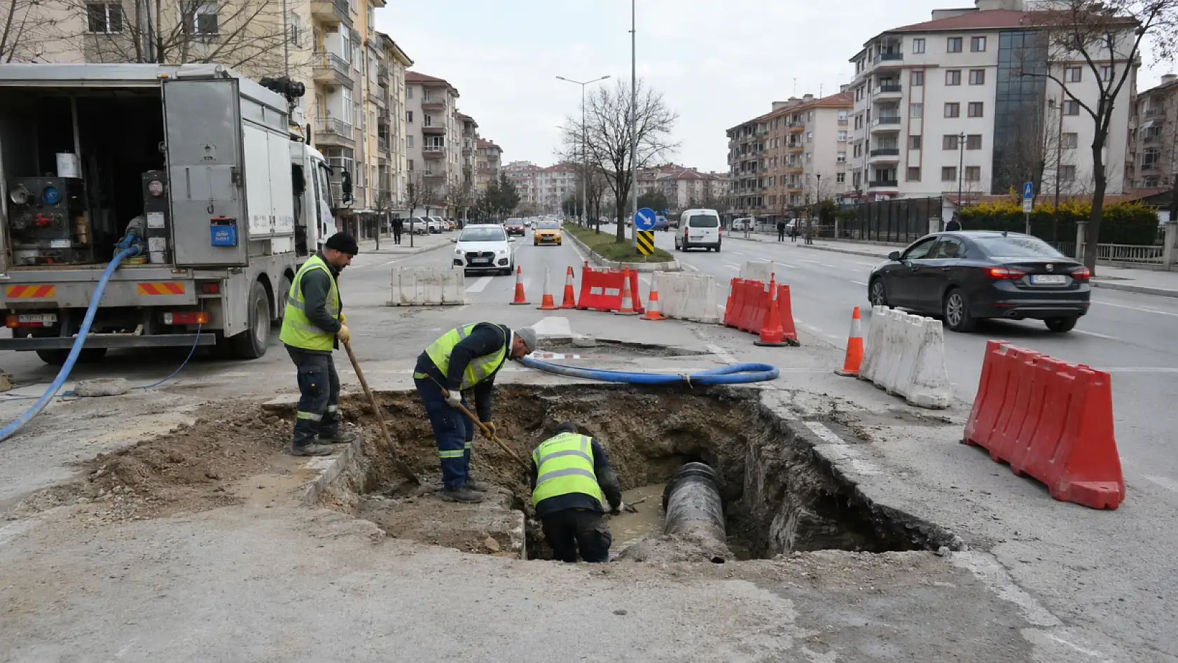 Konya'da taşkınlara karşı dev adım: O cadde 2 hafta boyunca trafiğe kapatılıyor!