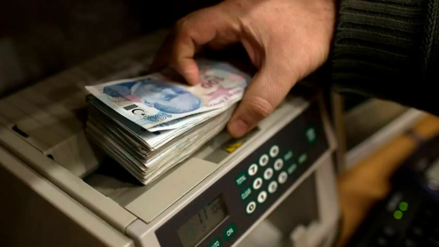 Ev ve araç alacaklar dikkat! En uygun konut ve taşıt kredisi hangi bankada? İşte oranlar...
