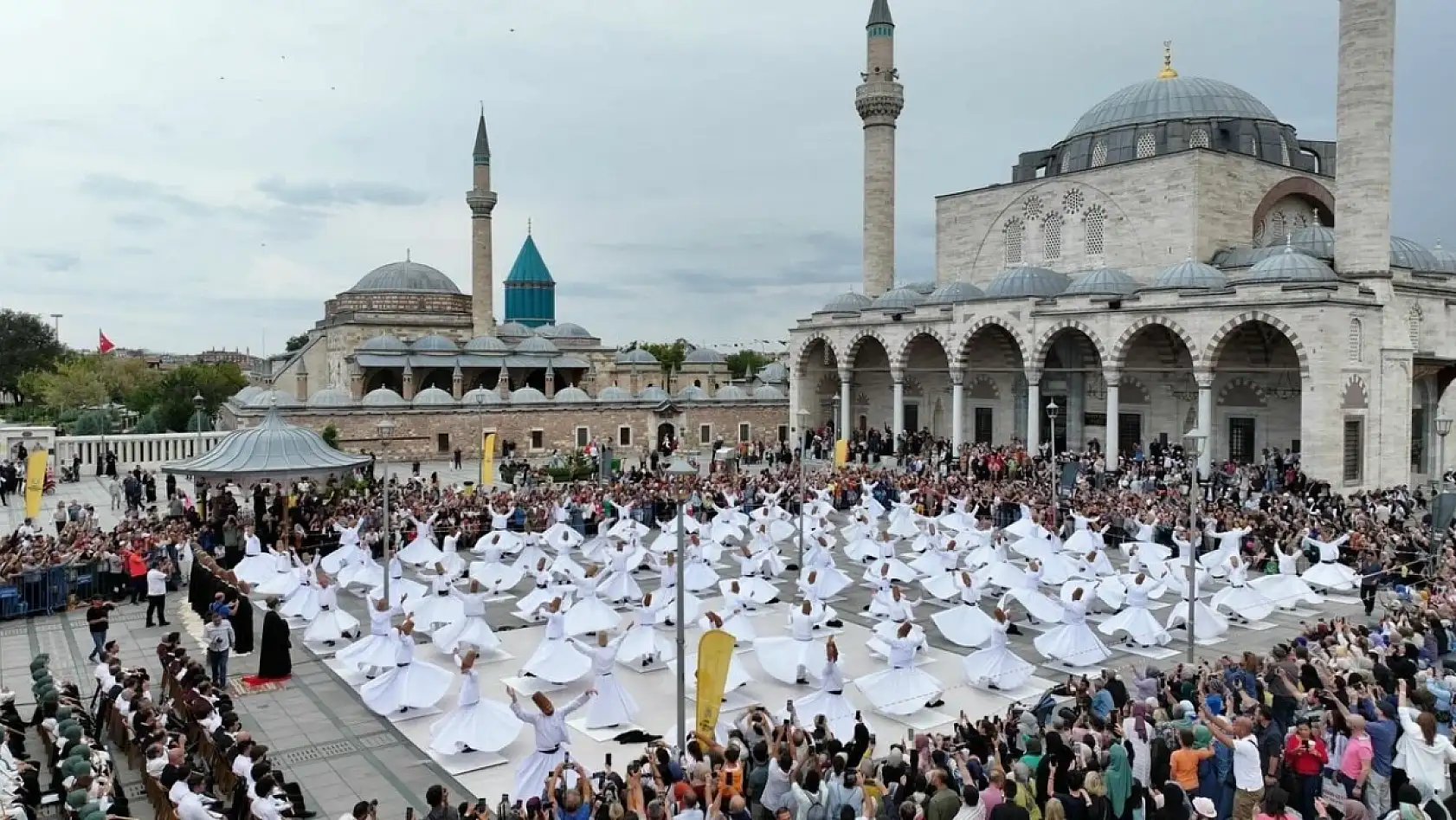 Dünya müzikleri Konya'da buluşacak: Uluslararası Mistik Müzik Festivali başlıyor!