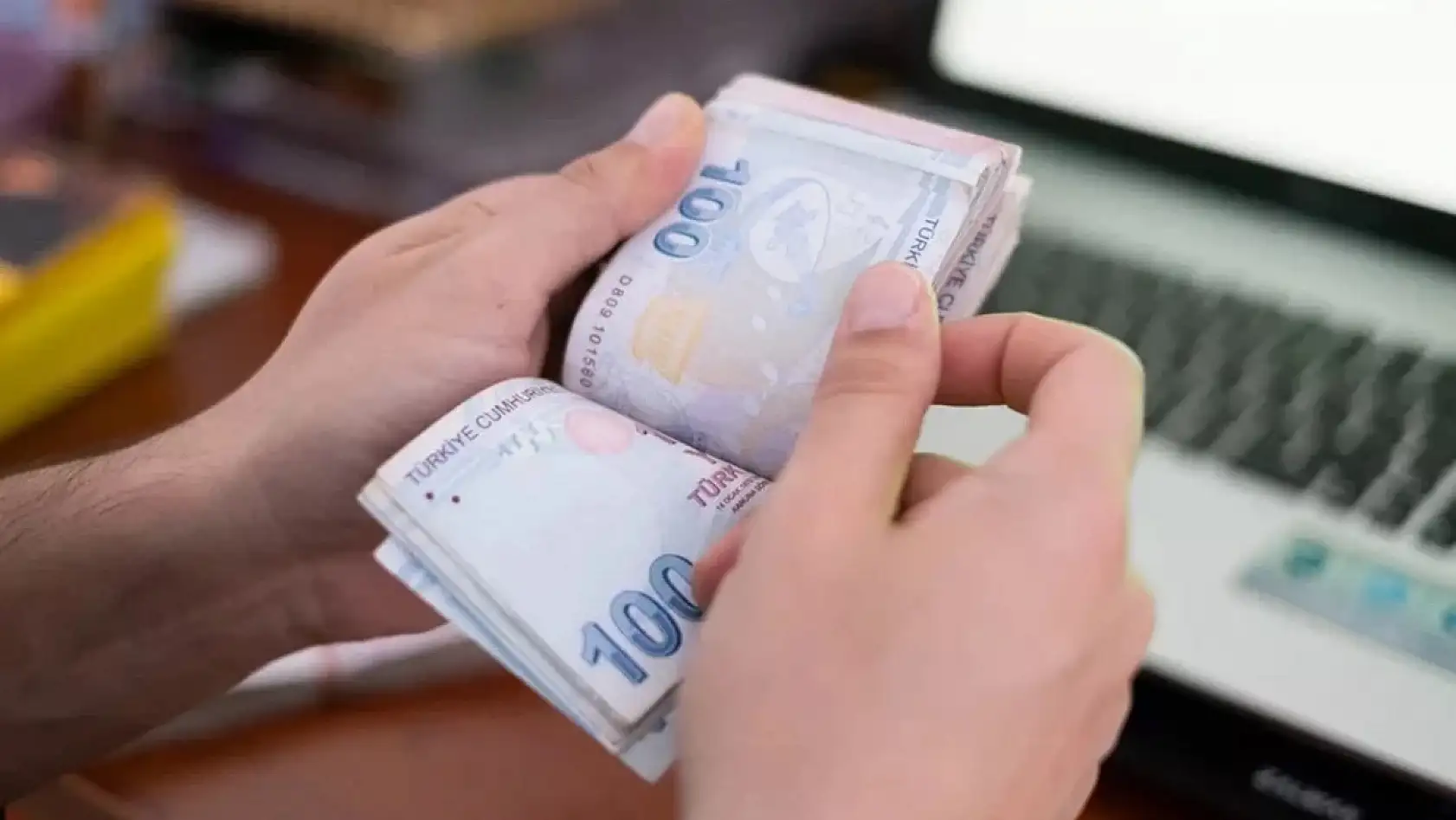 Geri sayım başladı! Milyonların maaşı bu tarihte netleşecek