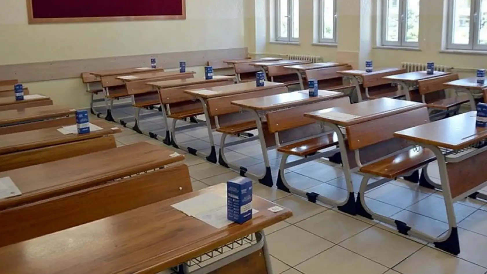 Bugün okullar tatil mi, 18 Mayıs Pazartesi yarım gün mü? 19 Mayıs Salı okul var mı?