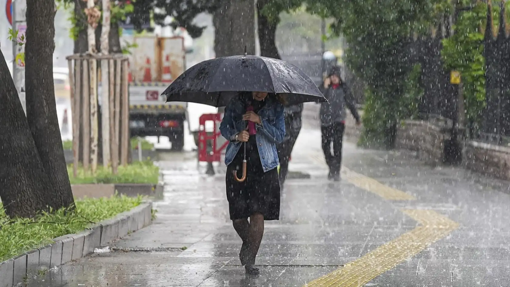 Meteoroloji açıkladı: 15 Mayıs hava uyarısı geldi! Ankara, Van, Samsun ve Diyarbakır'da hava nasıl olacak?
