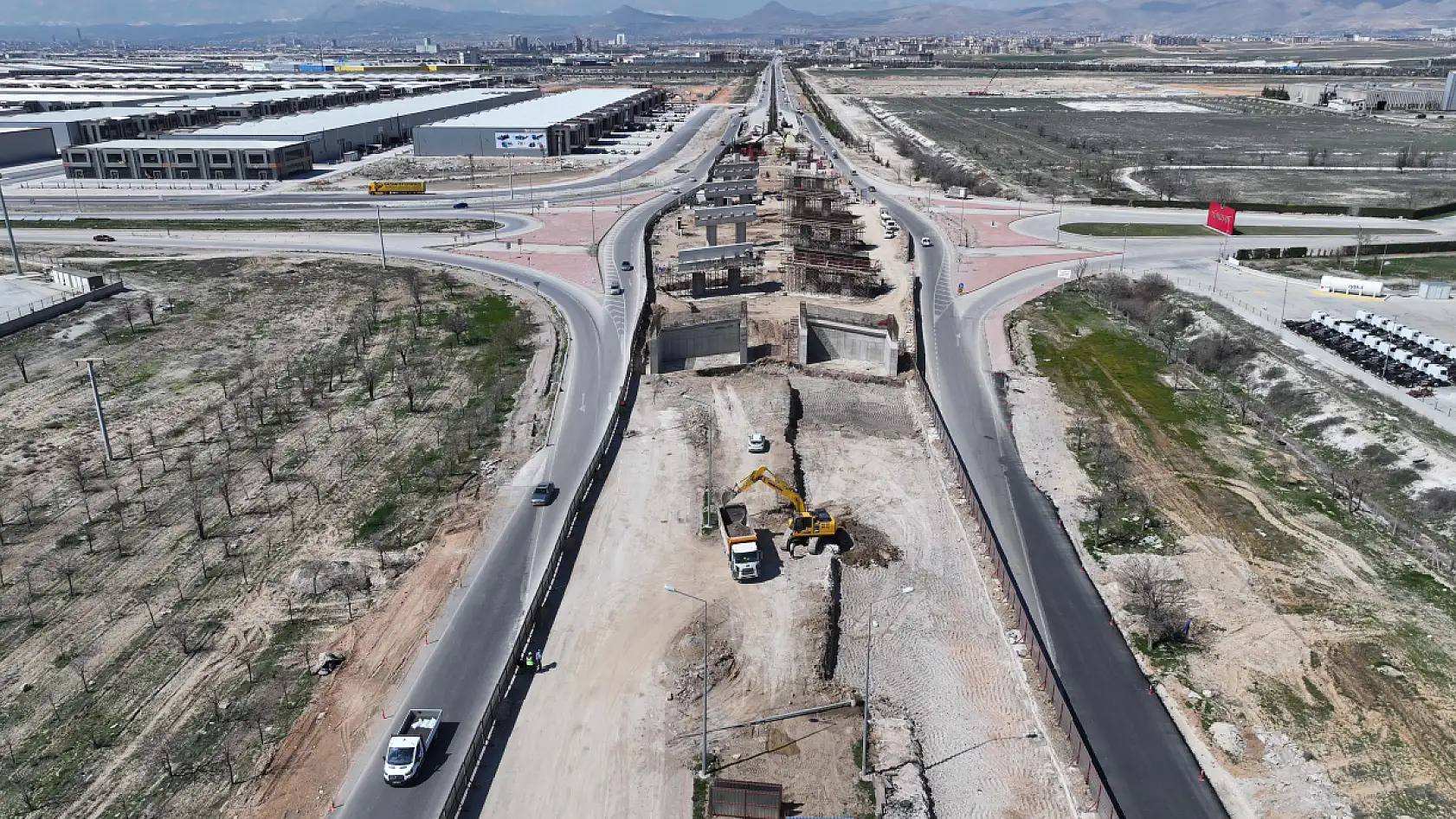 Başkan Altay tarih verdi: Tamamlandığında Konya trafiği nefes alacak!