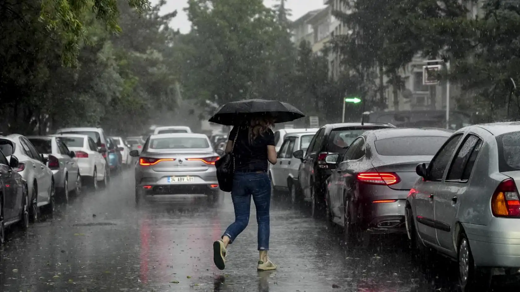 Konya'da hava tersine dönüyor! Kapıları, pencereleri sıkı sıkı kapatın!
