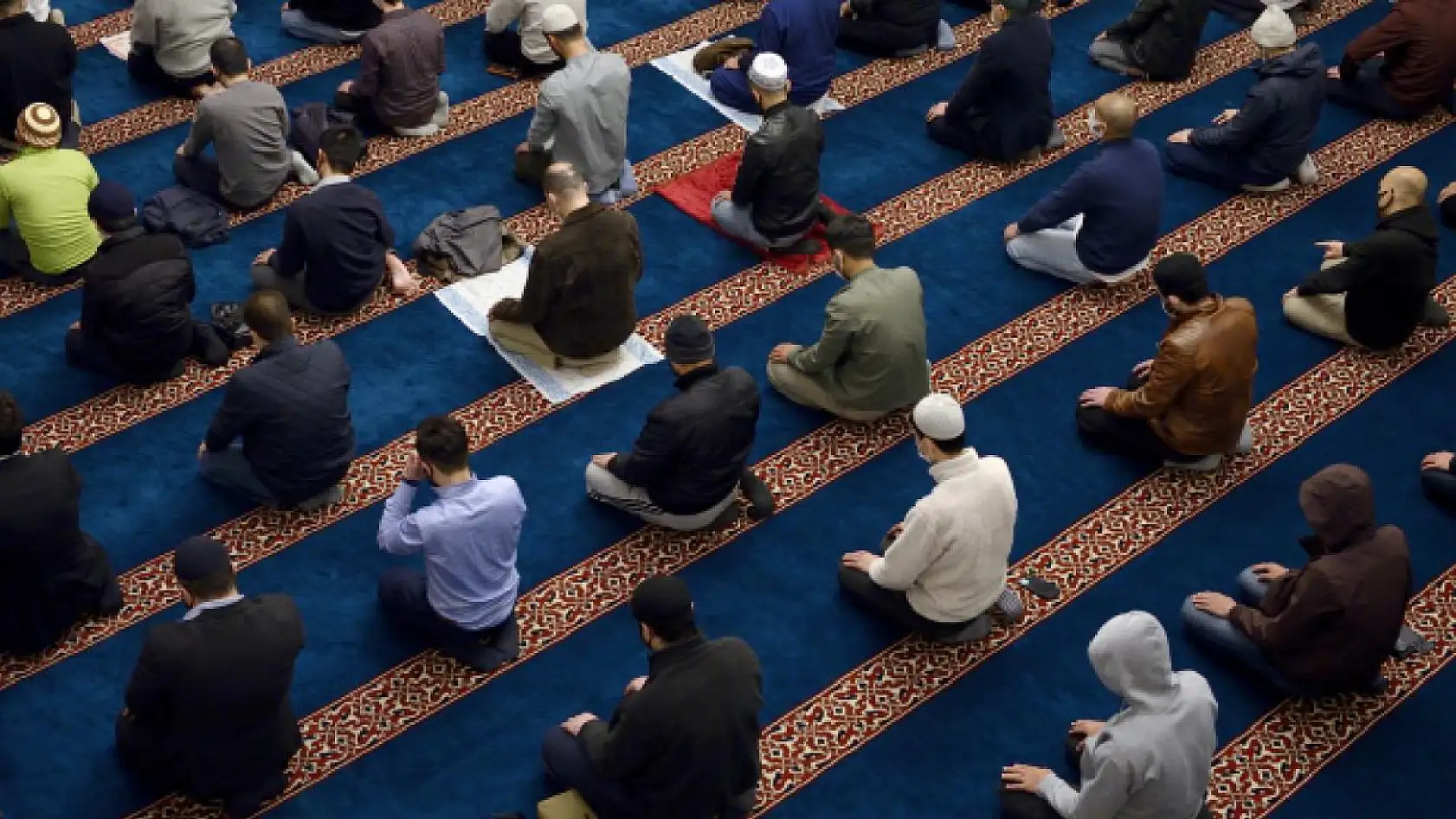 Konya'da hatimle teravih namazı kılınacak camiler belli oldu