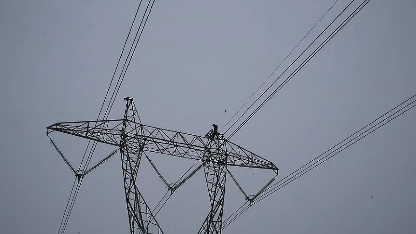 Konya'nın merkez 2 ilçesinde elektrik olmayacak! Saatlerce sürecek (15.04.2026)