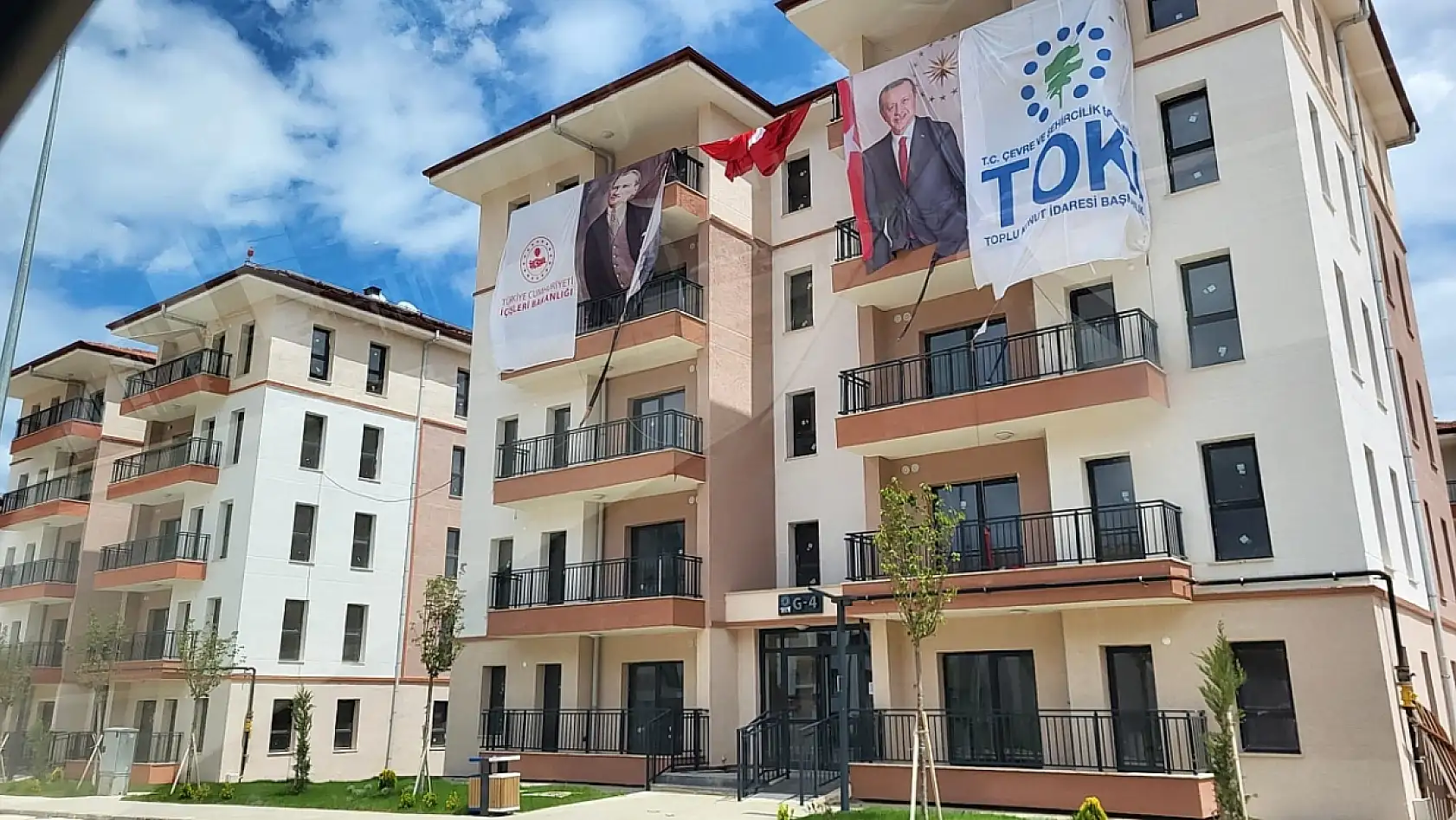 TOKİ'nin Konya'da satışa çıkardığı 998 konutun fiyatları, konumları belli oldu! İşte teslim tarihleri...
