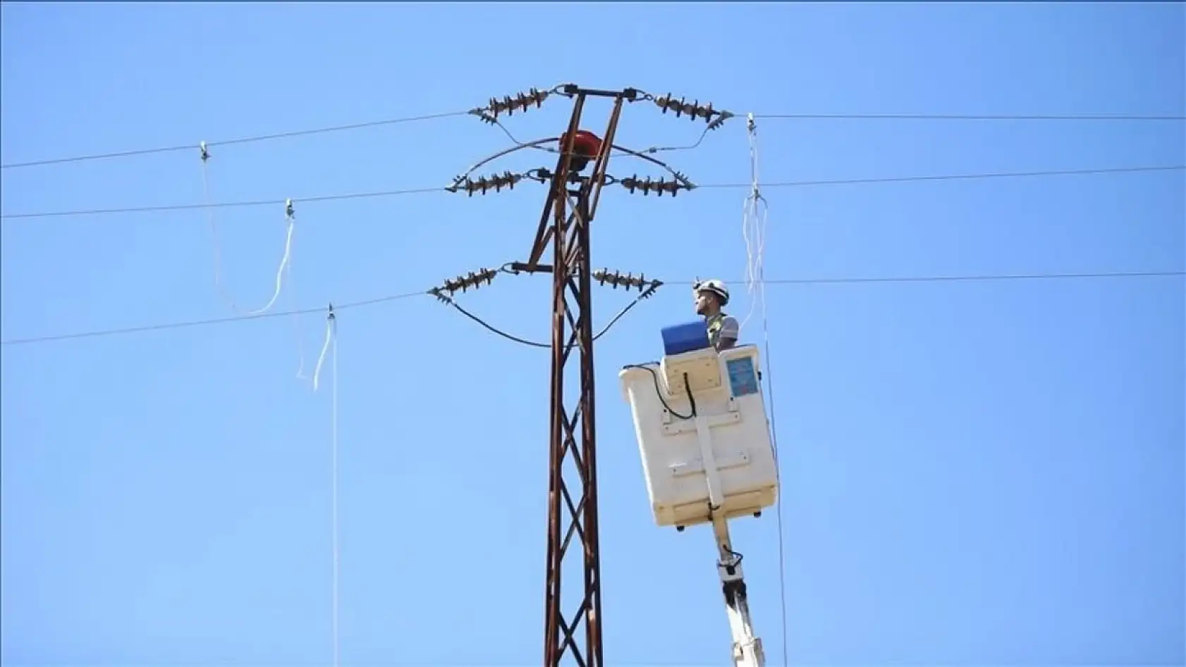 O mahallelerde yaşayanlar dikkat! O bölgelerde saatlerce elektrik olmayacak!