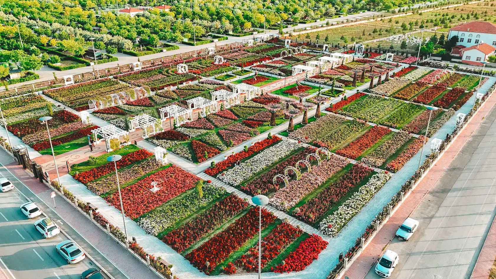 Tarihi miras dijitalle buluştu: Karatay turizmde teknolojiyi konuşturuyor!