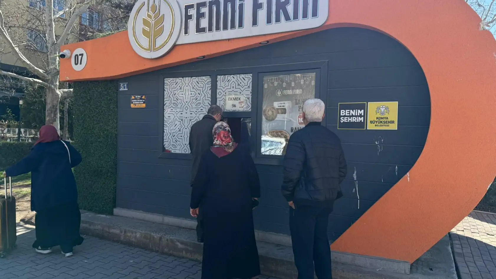 Konya'da Ramazan pidesinin 'Fenni Fırın' fiyatı şok etti! Gören kuyruğa giriyor!