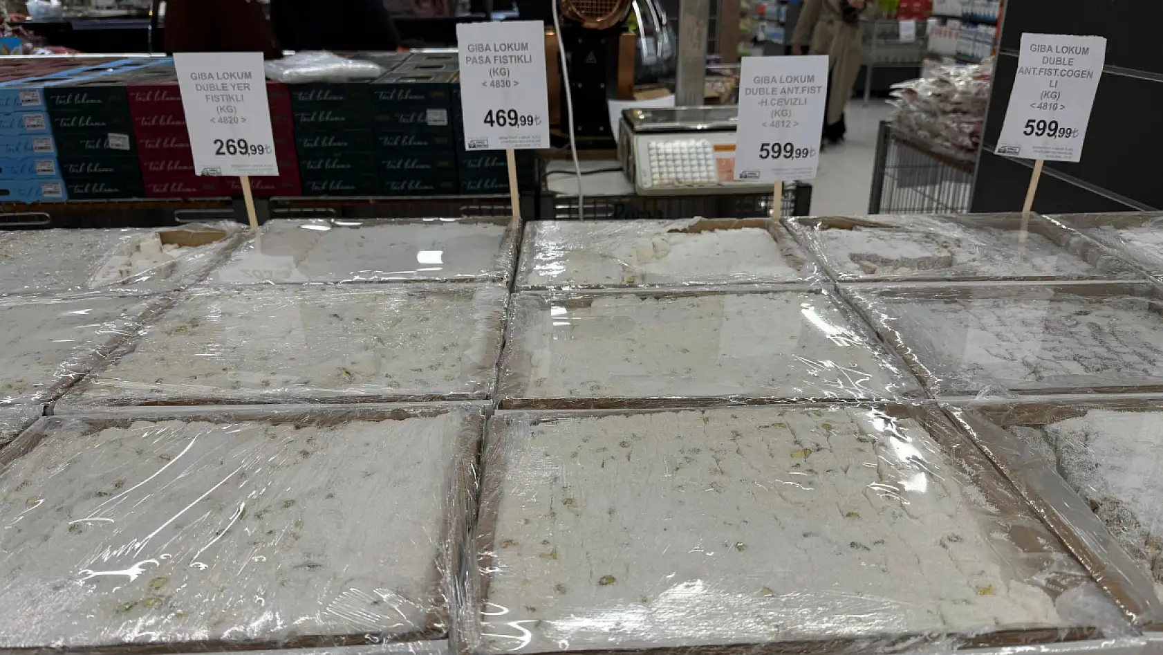Konya'da tatlı telaş, tuzlu fiyat! Bayram şekeri etiketleri cep yakıyor!