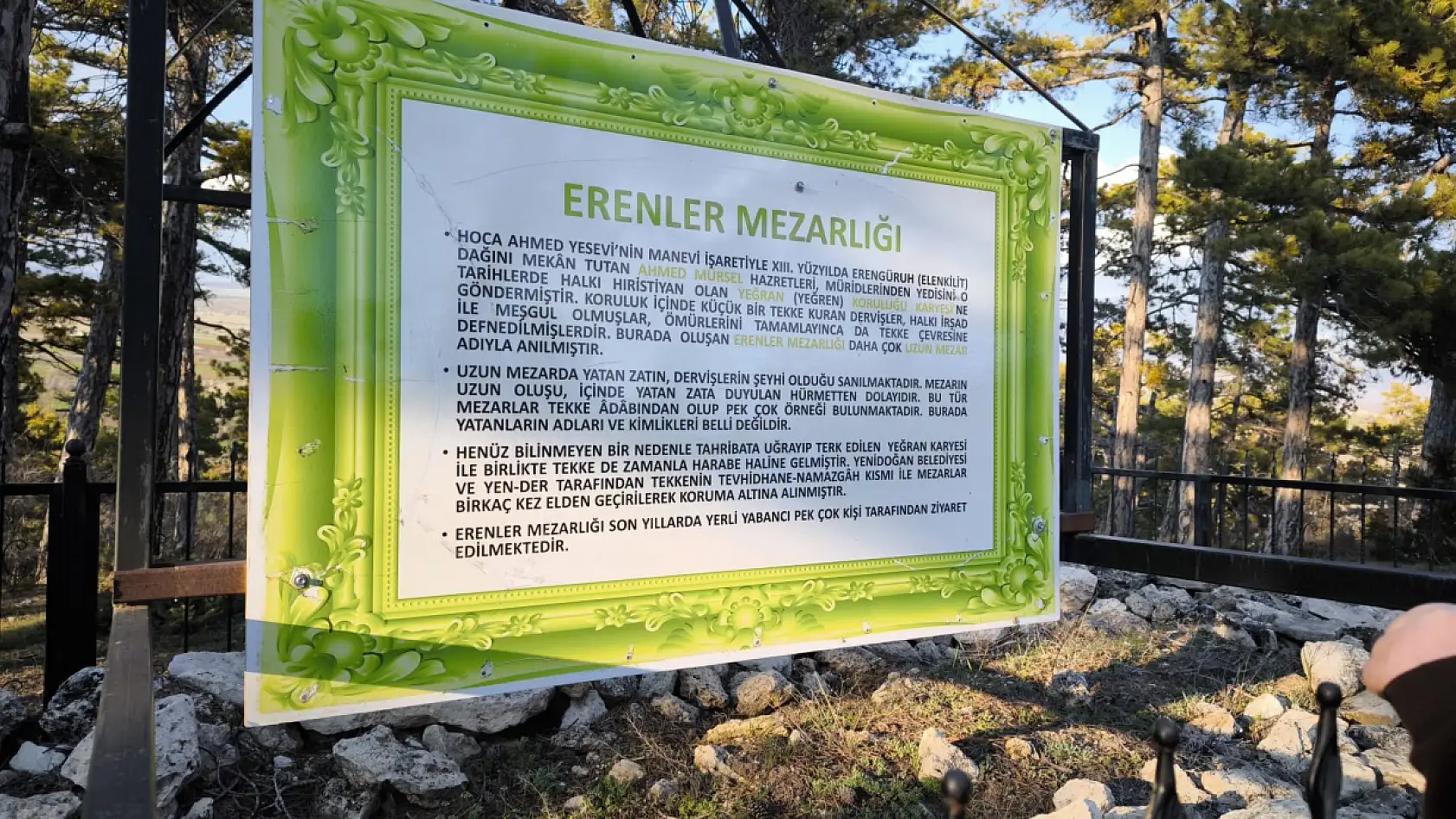 Konya'da metrelerce uzunluktaki mezarın sırrı ne? Görenler hayrete düşüyor!