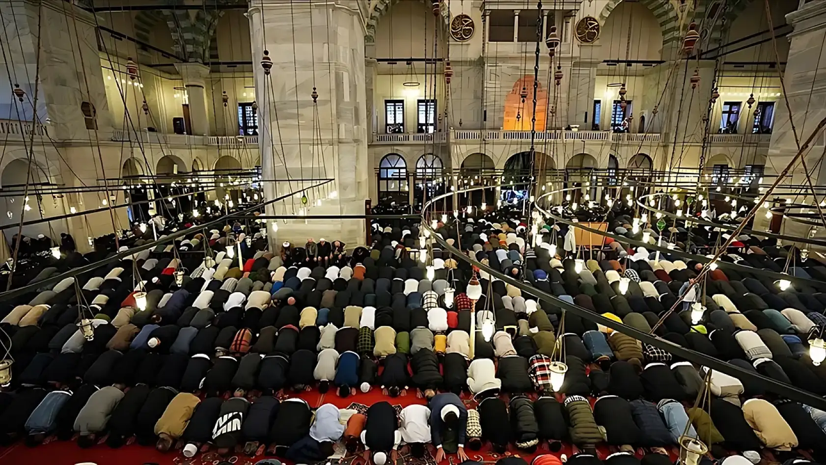 Diyanet açıkladı: Konya'da Kurban Bayramı namazı saat kaçta kılınacak?