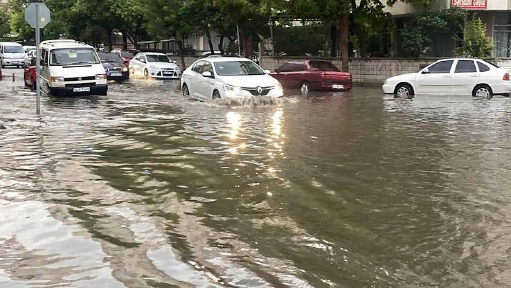 Kapı ve pencerelerinizi sıkı sıkı kapatın! Konya'da o üç güne dikkat