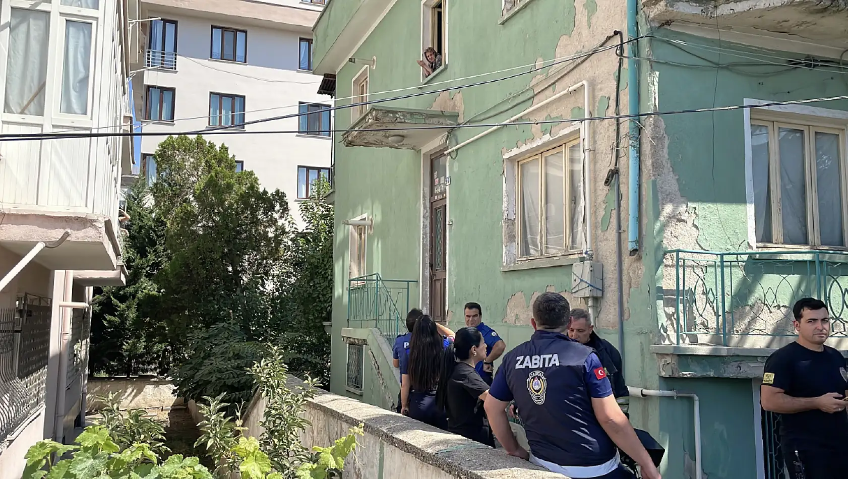 Konya'da mahalleyi karıştıran ihbar! Ekipler kapıya dayandı ama...