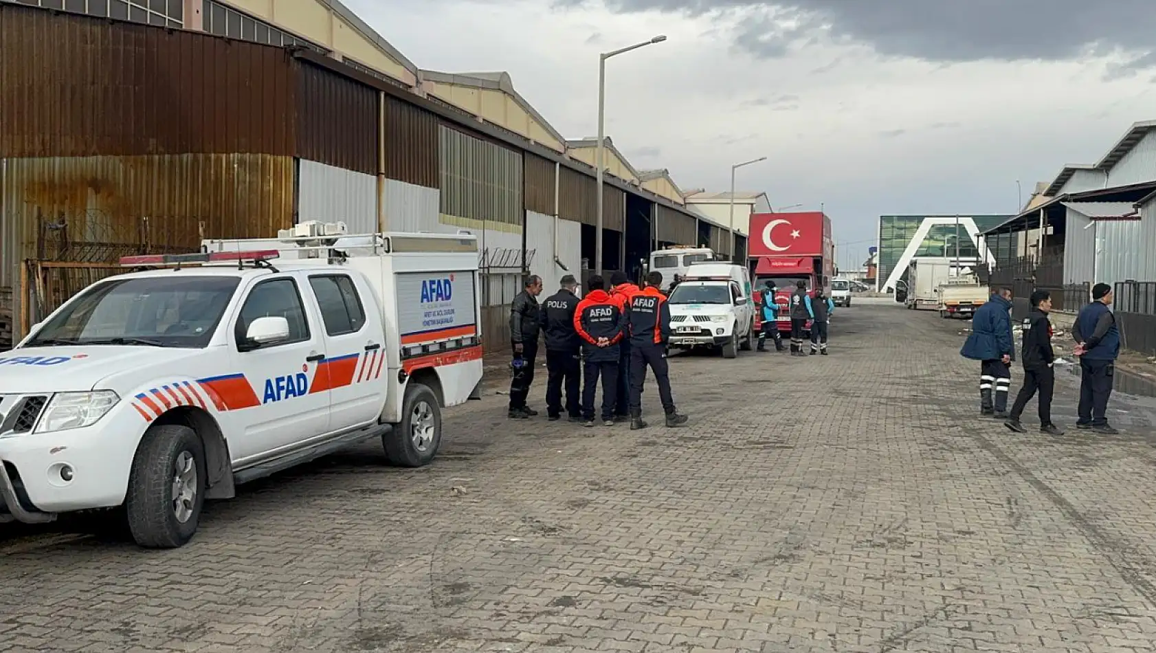 Konya sanayi sitesinde gaz paniği! AFAD, UMKE ve itfaiye seferber oldu!