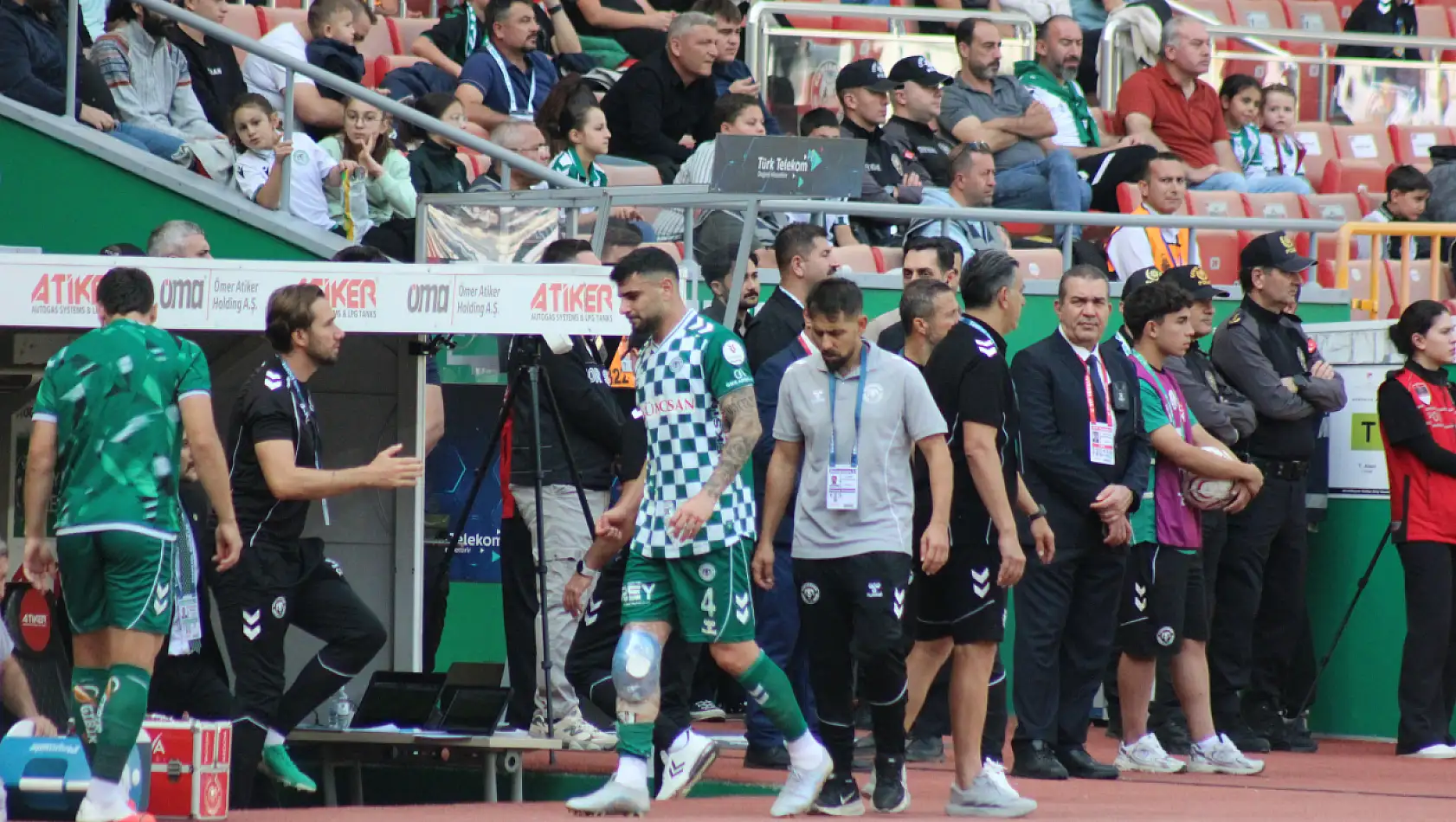 Konyaspor'da Adil ve Uğurcan'ın sakatlıkları ciddi mi? İlhan Palut açıkladı