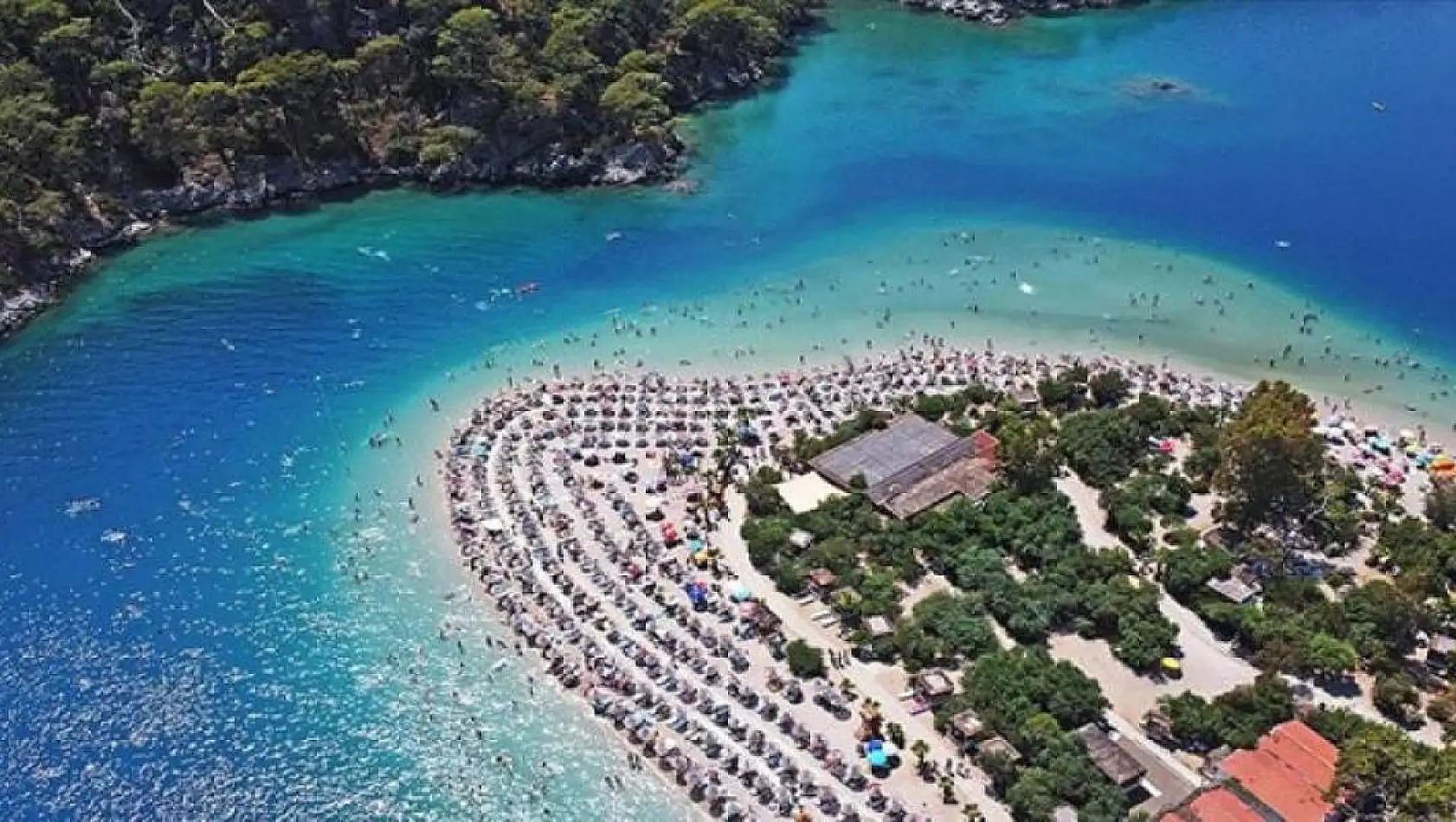 Türkiye'nin turizm geliri yılın ikinci çeyreğinde 14,8 milyar doları aştı