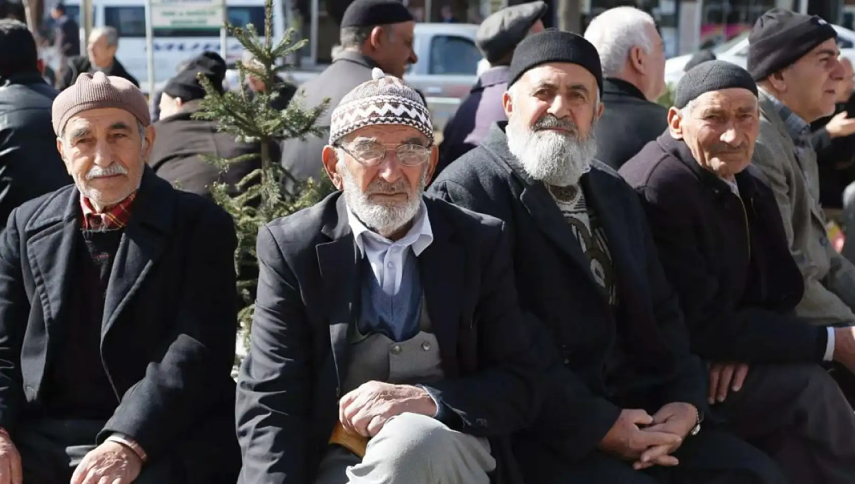 Emekliler dikkat! Bunları yapanların emekliliği yanıyor!