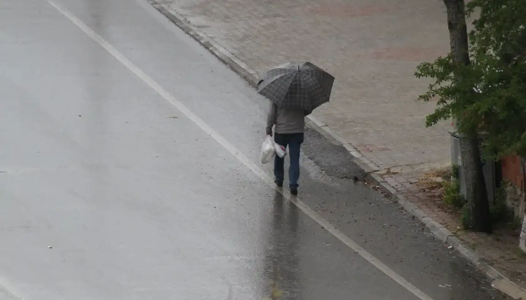 Konya'da artan yağışlar için 2 farklı senaryo açığa çıktı! Şehri bekleyen riskler neler?