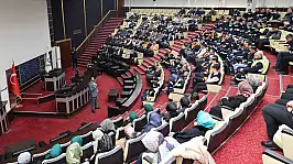 Ekran bağımlılığına karşı Karatay kalkanı! Belediye personeli bilinçlendirildi