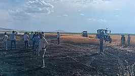 Konya'da buğday ekili tarla küle döndü