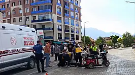 Konya'da motosiklet ile elektrikli motosiklet çarpıştı: 3 yaralı!