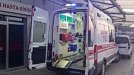 Konya'da motosiklet kontrolden çıkıp devrildi! 2 kişi yaralandı