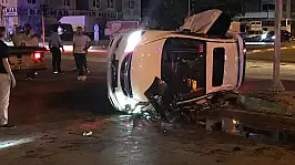 Konya'da otomobillerin çarpıştığı kazada 2 kişi yaralandı!